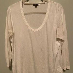 Half Sleeve U-Neck White Tee